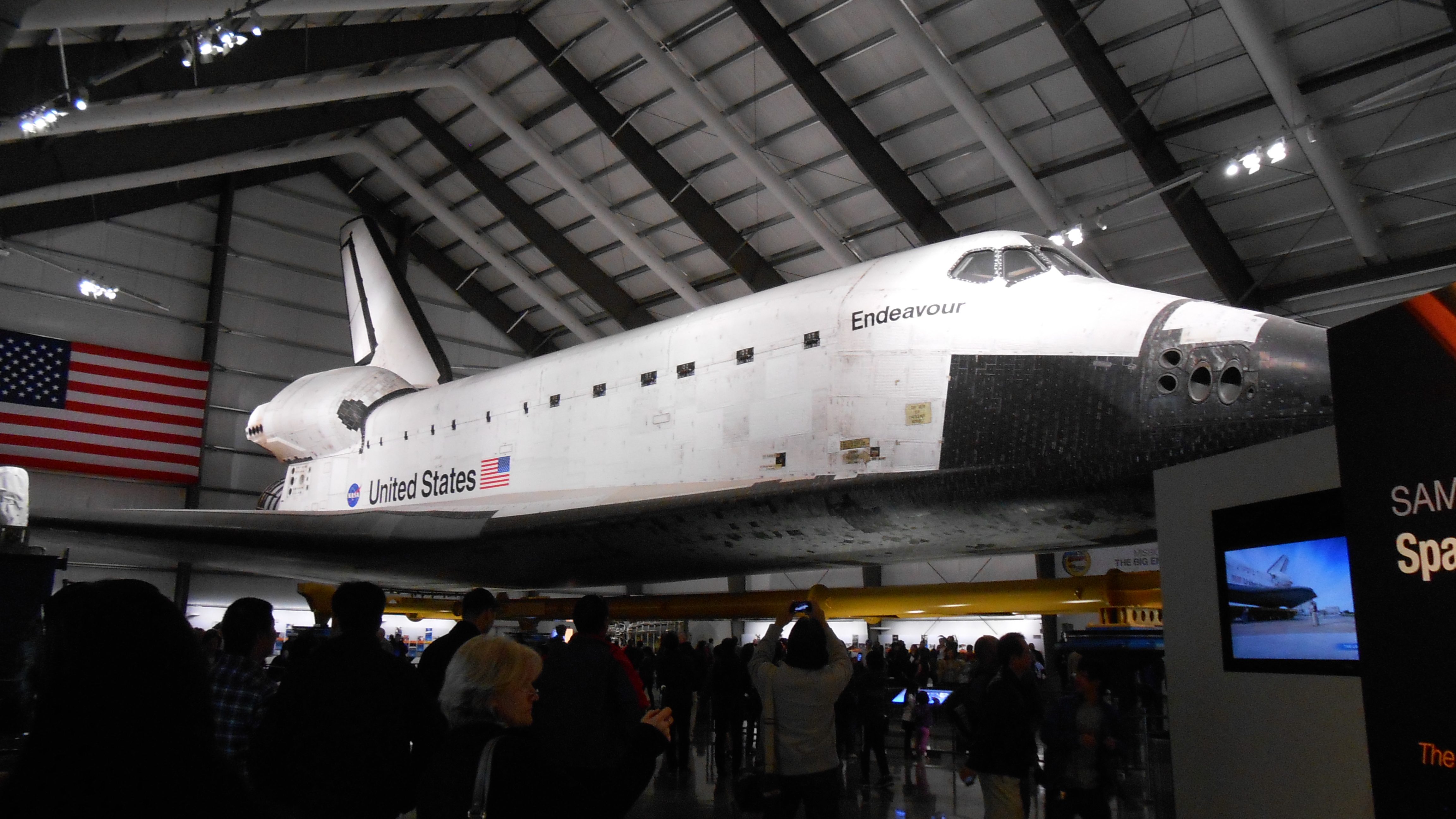 Space Shuttle Endeaver